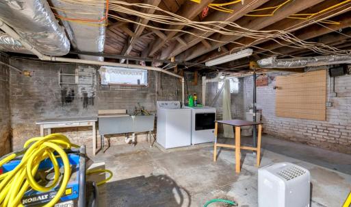 Photo #32 of 206 FIRST AVE, Farmville, VA 0.9 acres