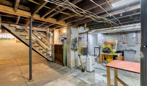 Photo #33 of 206 FIRST AVE, Farmville, VA 0.9 acres