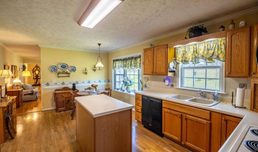 Photo #10 of 1416 Snead Spring, Crewe, VA 46.9 acres