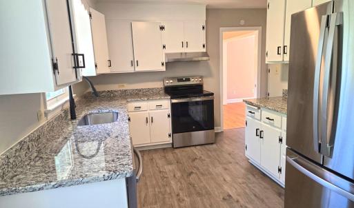 Photo #4 of 1305 Lee Drive, Farmville, VA 0.3 acres