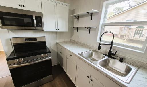 Photo #2 of 112 Third St, Brookneal, VA 0.1 acres