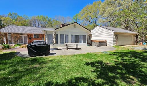 Photo #2 of 508 Kevin Dr, Farmville, VA 0.9 acres