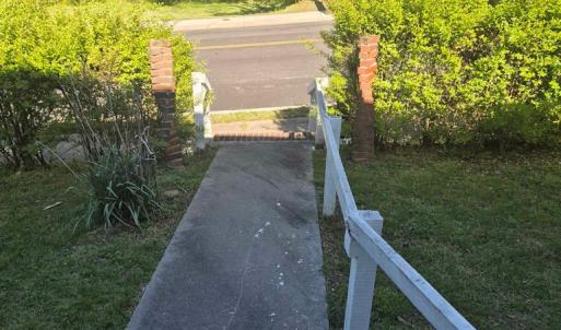 Photo #3 of 603 Griffin, Farmville, VA 0.1 acres