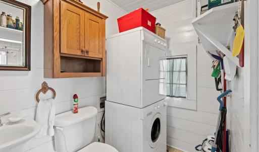 Photo #14 of 300 Poorhouse Road, Rice, VA 47.7 acres