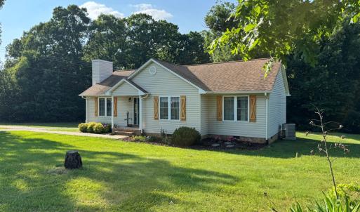 Photo #2 of 4375 Pumping Station Rd, Appomattox, VA 1.9 acres