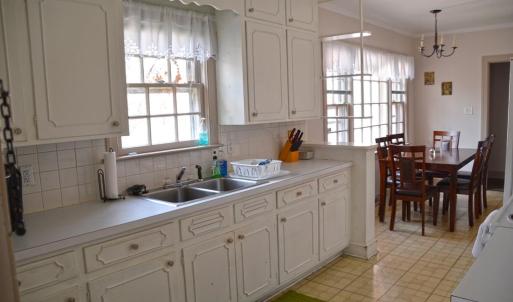 Photo #3 of 1104 High Street, Farmville, VA 0.8 acres