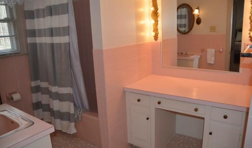 Photo #9 of 1104 High Street, Farmville, VA 0.8 acres