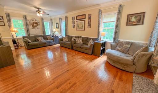 Photo #6 of 215 Beachcliff Road, Blackstone, VA 1.3 acres