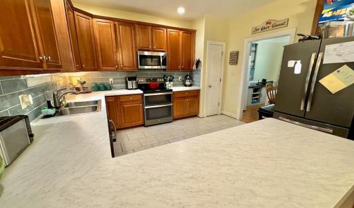 Photo #11 of 215 Beachcliff Road, Blackstone, VA 1.3 acres