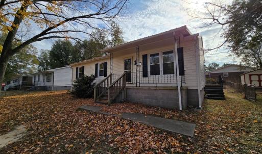 Photo #3 of 302 IRVIN, Blackstone, VA 0.2 acres