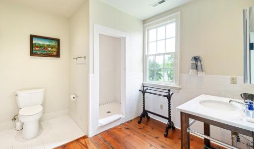Bathroom, Level 3