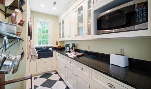 Butler's pantry