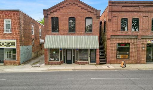 Photo #2 of 215 West Third Street, Farmville, VA 0.1 acres