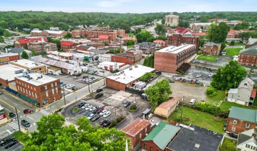 Photo #46 of 215 West Third Street, Farmville, VA 0.1 acres