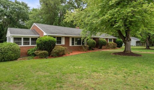 Photo #5 of 8911 Deekens Street, Amelia Court House, VA 1.0 acres
