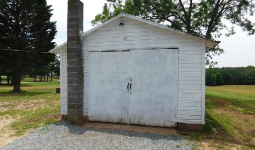 Photo #57 of 6074 Bethel Rd, Scottsburg, VA 0.5 acres