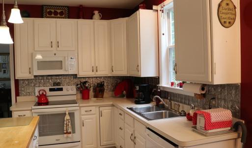 Photo #9 of 120 Jesse's Way, Farmville, VA 0.4 acres