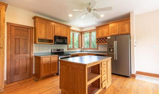 Photo #18 of 522 Saylers Hill Drive, Rice, VA 49.3 acres