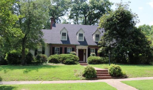 Photo #2 of 809 First Ave, Farmville, VA 0.4 acres