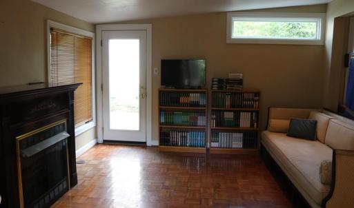 Photo #8 of 809 First Ave, Farmville, VA 0.4 acres