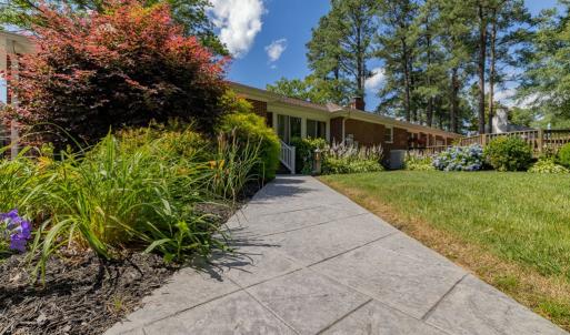 Photo #43 of 935 South Broad Street, Kenbridge, VA 1.8 acres