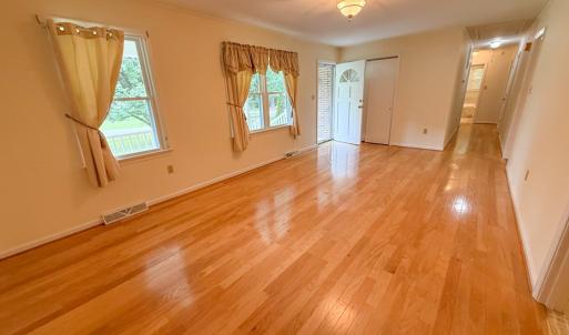 Photo #2 of 2580 Sandy Lane, Victoria, VA 1.0 acres