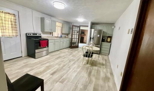 Basement kitchen 12x18