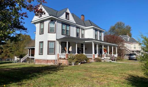 Photo #7 of 210 COLLEGE AVE, Blackstone, VA 0.7 acres