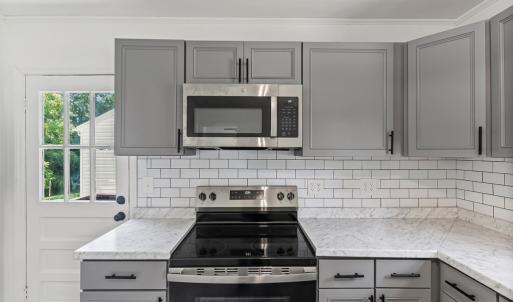 Photo #7 of 607 Longwood Avenue, Farmville, VA 0.4 acres