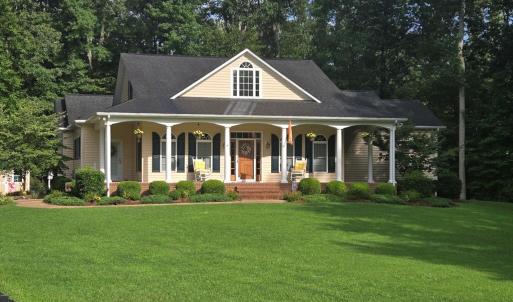 Photo #2 of 313 Briarwood Dr, Farmville, VA 1.9 acres