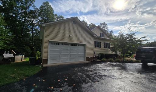 Photo #29 of 313 Briarwood Dr, Farmville, VA 1.9 acres