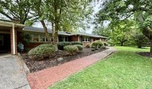 Photo #2 of 701 Fourth Ave, Ext., Farmville, VA 0.6 acres