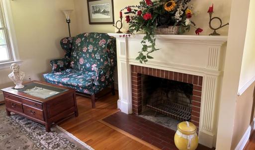 Photo #26 of 701 Fourth Ave, Ext., Farmville, VA 0.6 acres