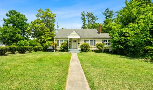 Photo #3 of 702 Irving Street, Farmville, VA 0.2 acres