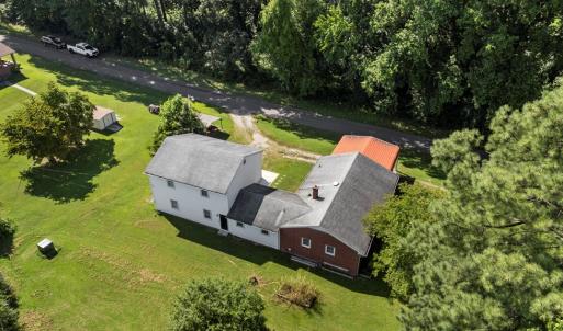 Photo #42 of 400 CALIFORNIA AVE, Crewe, VA 0.4 acres