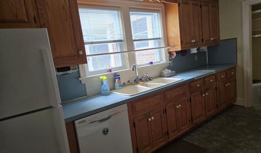 Photo #11 of 204 Fayette Street, Farmville, VA