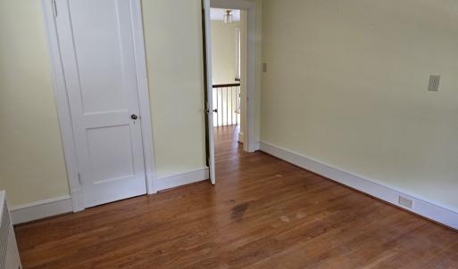 Photo #13 of 204 Fayette Street, Farmville, VA