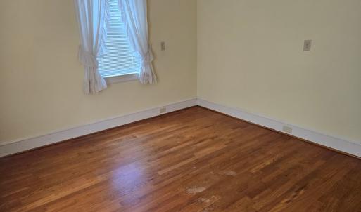 Photo #12 of 204 Fayette Street, Farmville, VA