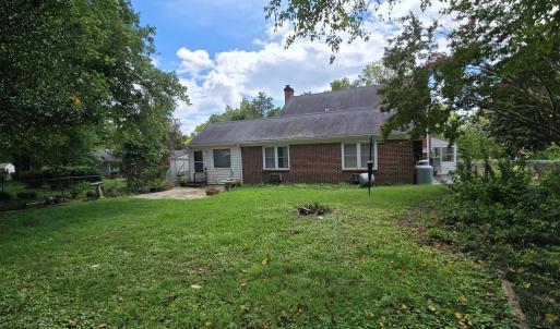 Photo #15 of 204 Fayette Street, Farmville, VA