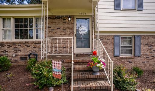 Photo #2 of 1508 West Tennessee Ave, Crewe, VA 0.3 acres