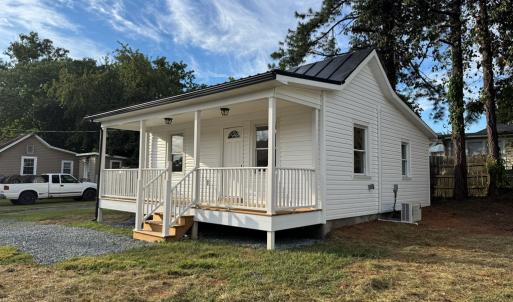 Photo #3 of 287 Harrell Street, Appomattox, VA 0.1 acres