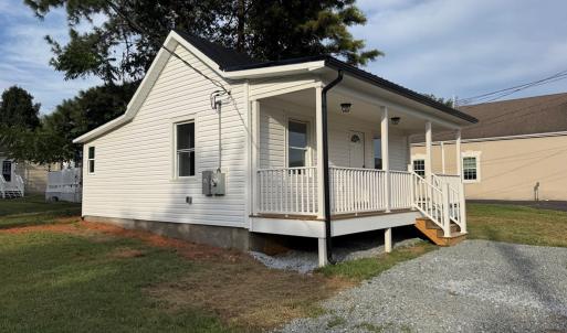 Photo #4 of 287 Harrell Street, Appomattox, VA 0.1 acres