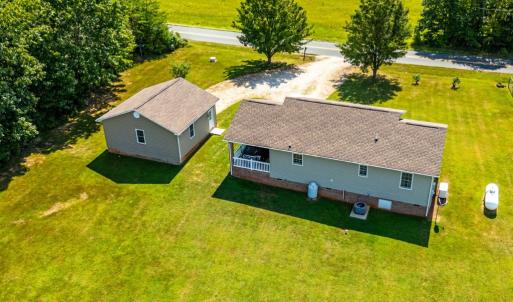 Photo #36 of 1975 Morning Star, Appomattox, VA 1.7 acres