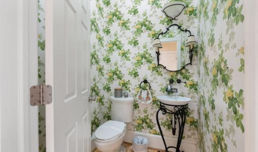 Photo #38 of 574 Old Kings Rd, Drakes Branch, VA 105.3 acres