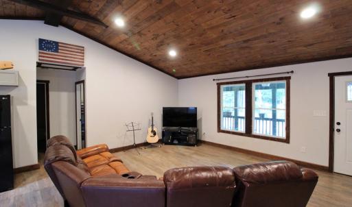 Photo #11 of 370 Campbell Meadows Terrace, New Canton, VA 17.1 acres
