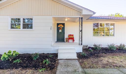Photo #3 of 707 Milnwood, Farmville, VA 0.7 acres