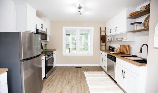 Photo #6 of 3153 Third Street, Farmville, VA 1.8 acres