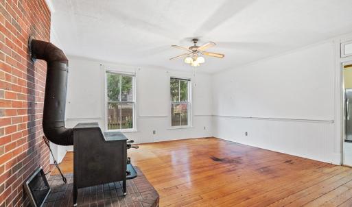 Photo #16 of 304 West Sycamore Street, Chase City, VA 0.3 acres