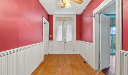 Photo #3 of 304 West Sycamore Street, Chase City, VA 0.3 acres