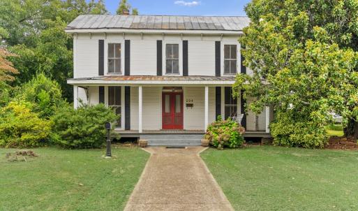 Photo #2 of 304 West Sycamore Street, Chase City, VA 0.3 acres